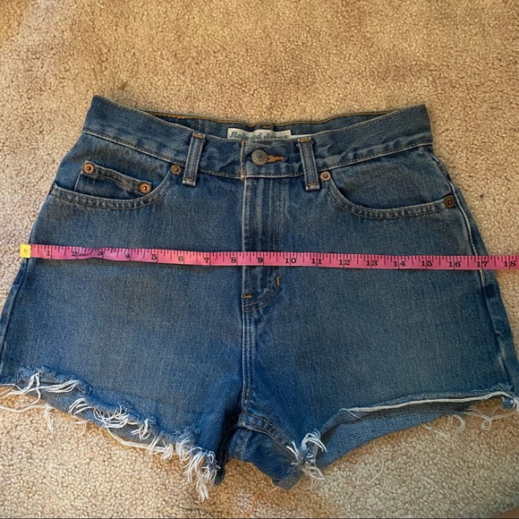 Old Navy Shorts - Picture 8 of 9